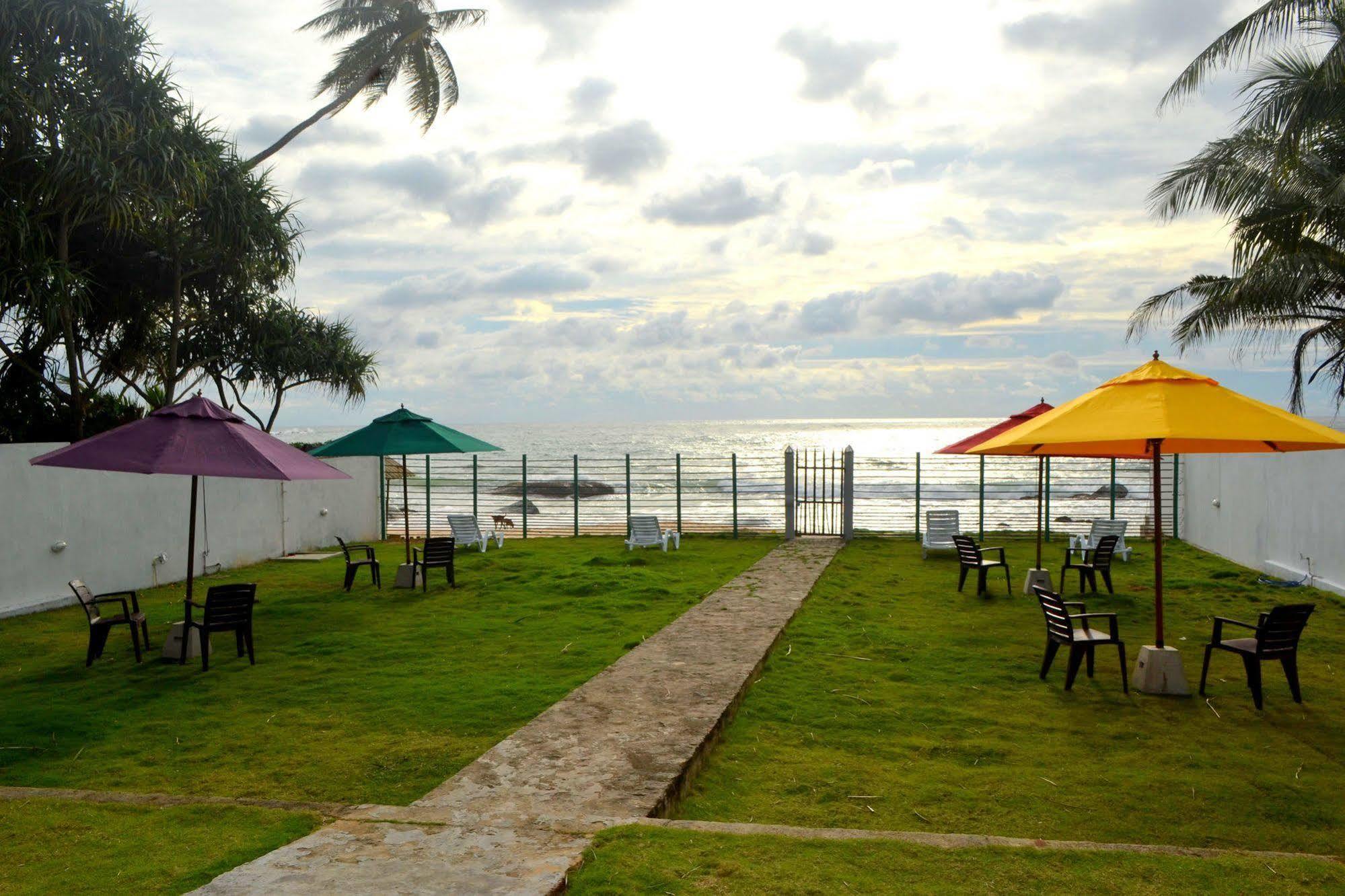 Ramon Beach Resort Ambalangoda  Exterior photo