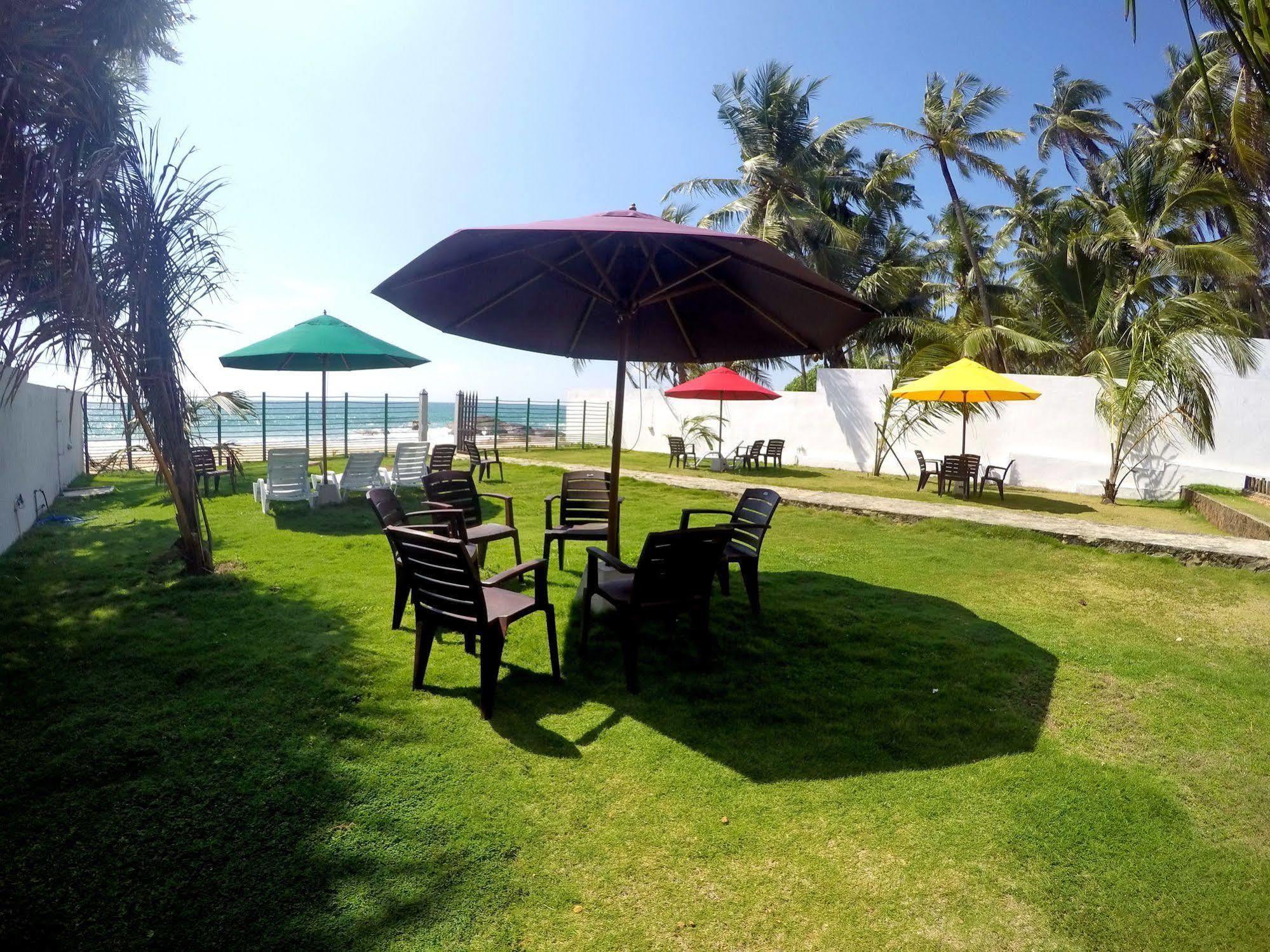 Ramon Beach Resort Ambalangoda  Exterior photo